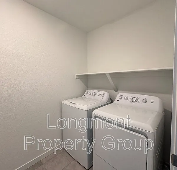1648 Drake Aly — Photo 17