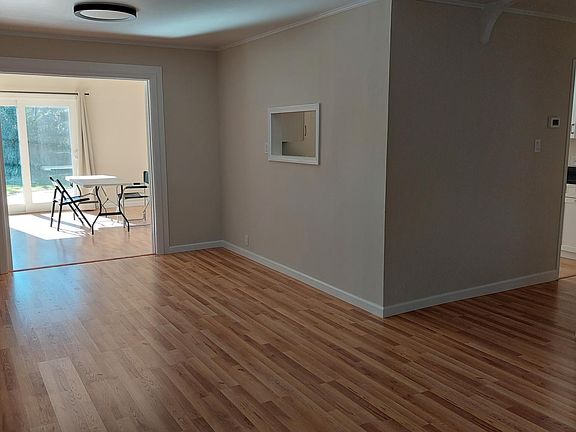 Dining room area