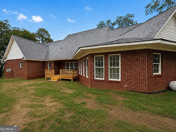 5th image of 1751 N Houston Lake Rd