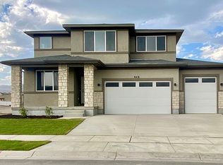 4277 E Sun Crest Dr, Eagle Mountain, UT 84005