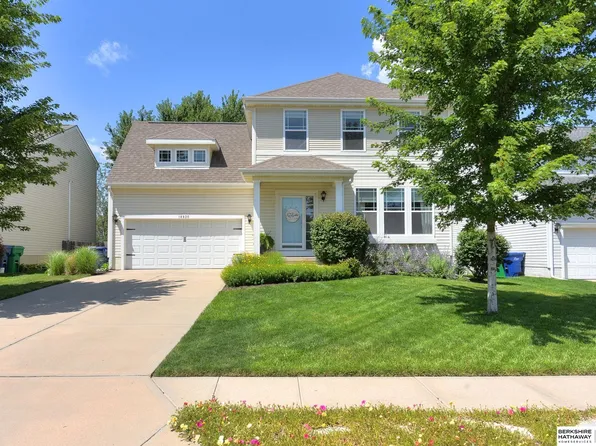 18930 B St, Omaha, NE 68130