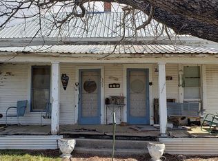 307 Blanco Ave, Blackwell, TX 79506