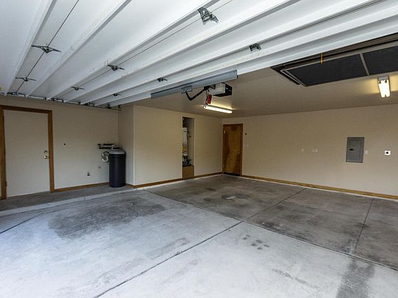 4th image of 21 Calle Cienega Ct