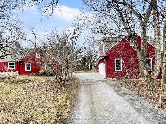 3rd image of 26 Church Ln