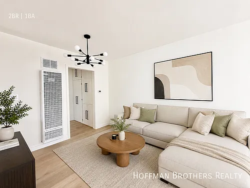 1421 S Shenandoah St #6 Photo 1