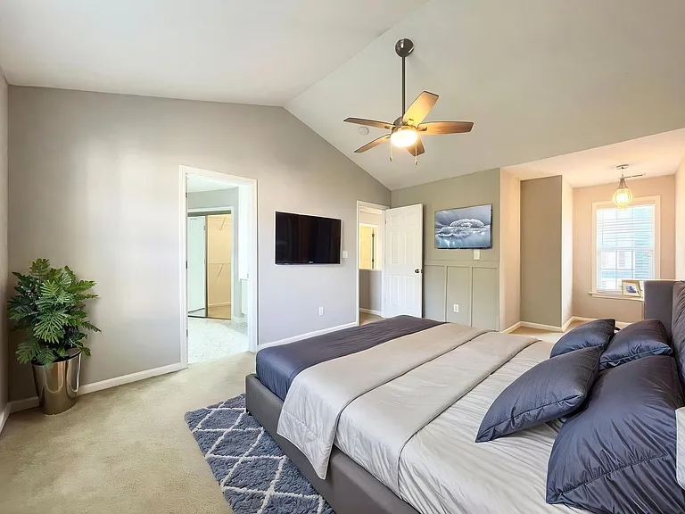 2452 Bay Harbor Dr — Photo 12