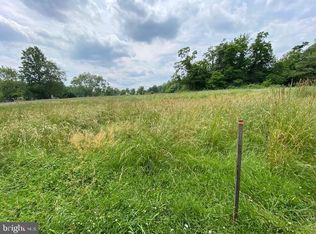 3 Spring Ave, Holland, PA 18966