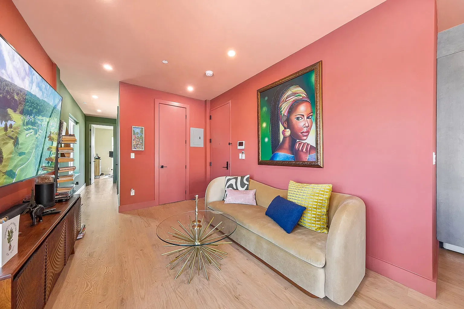 1526 Lincoln Place — Photo 3