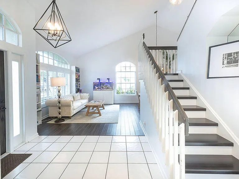 18157 SE Fairview Cir — Photo 3