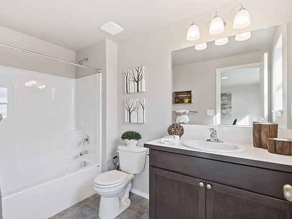 2nd image of 2222 W Maxine Avenue Orch #9/2