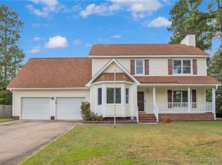 1968 Oakview Dr, Fayetteville, NC 28304