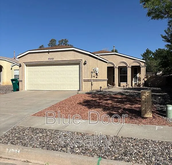 2125 Sierra Ln NE — Photo 1