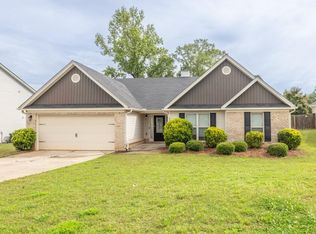 1405 River Mist Cir, Jefferson, GA 30549