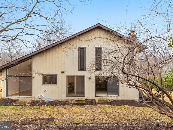 4th image of 5317 Lightning View Rd