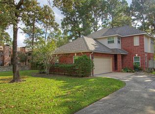 401 Champion Lake Dr, Spring, TX 77380