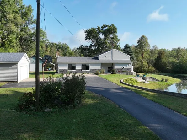 8757 Reiss Dr, Farwell, MI 48622