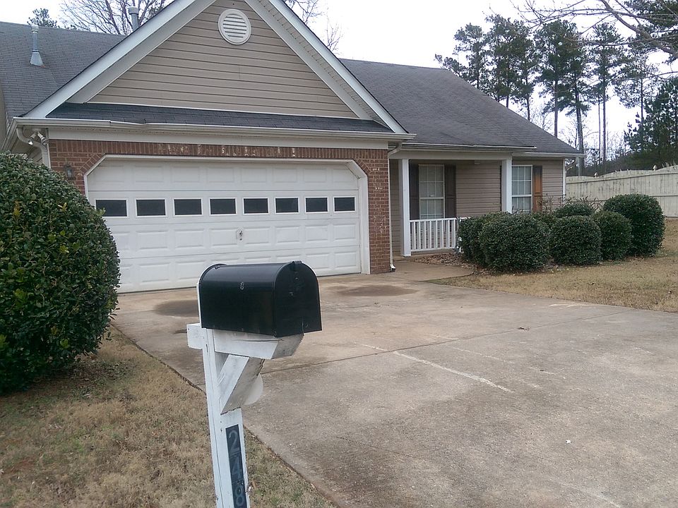 1st image of 2489 Hillvale Cir