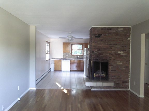 3rd image of 60 Lenox Ave Floor 2