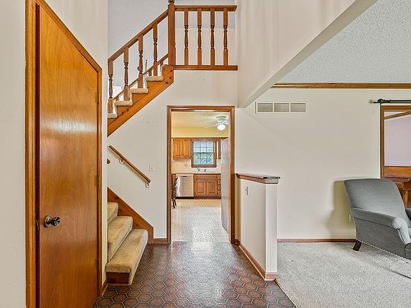 2nd image of 9213 W 117th Ter