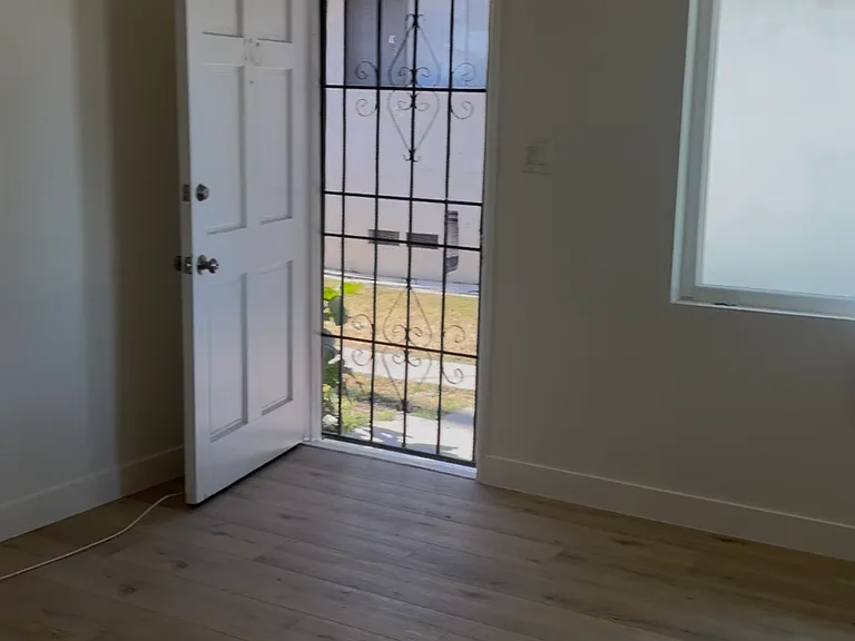 106 N Date Ave #110 — Photo 4