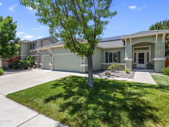 7415 Ash Peak Dr, Sparks, NV 89436