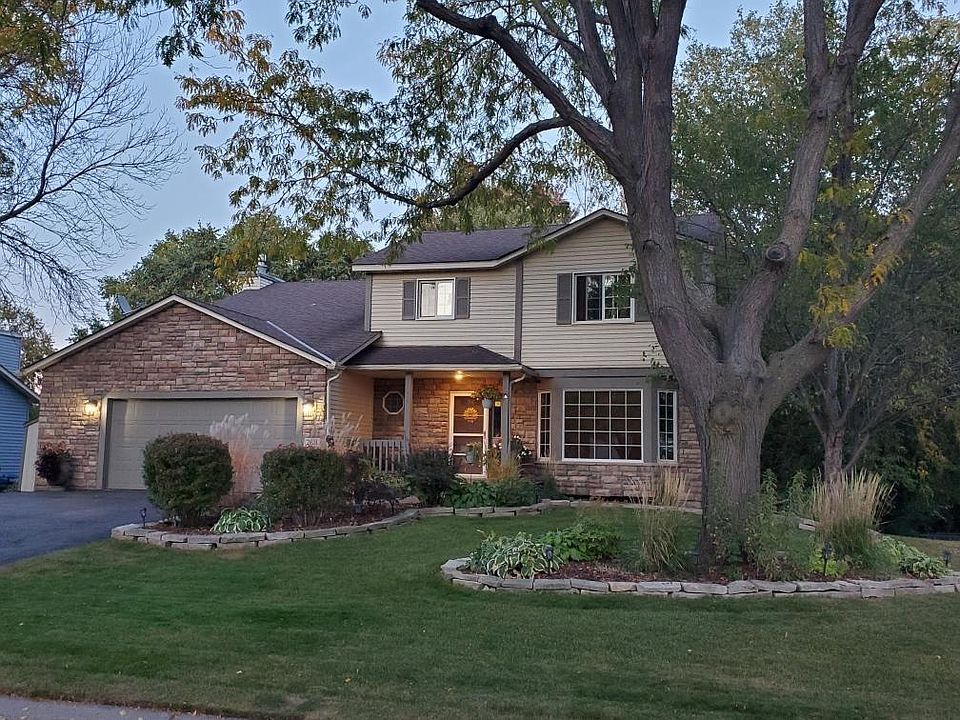1st image of 2831 Voyageur Dr
