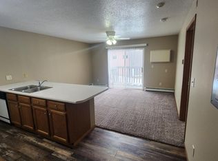 2309 W 3rd St #203, Sioux Falls, SD 57104