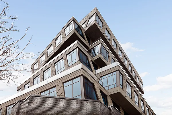 Sold by Compass | media 32