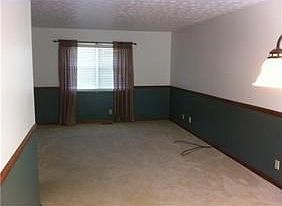 5th image of 140 Margy Ln