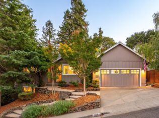 817 Gilardi Dr, Petaluma, CA 94952
