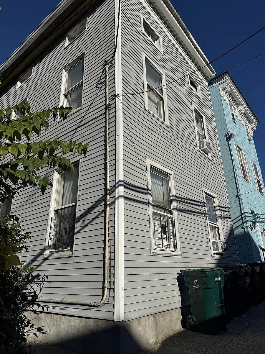 Building Photo - 2315 Chickasaw St #2
