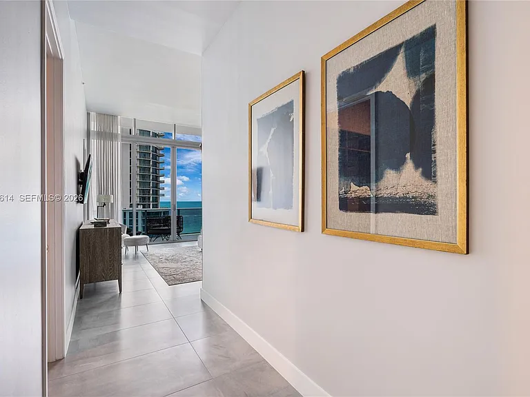 17550 Collins Ave #Penthouse 1 — Photo 47