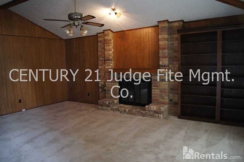 2nd image of 323 Swan Ridge Dr
