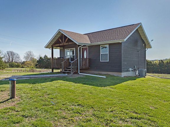 3rd image of 324 Broam Drive
