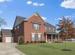 1007 Abberley Cir, Hendersonville, TN 37075