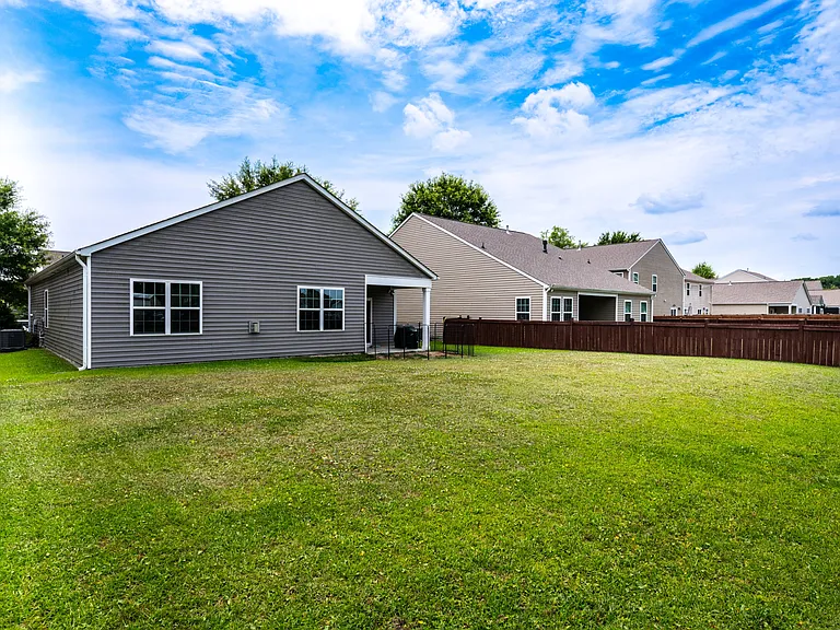 417 Ginger Dr #1 — Photo 6