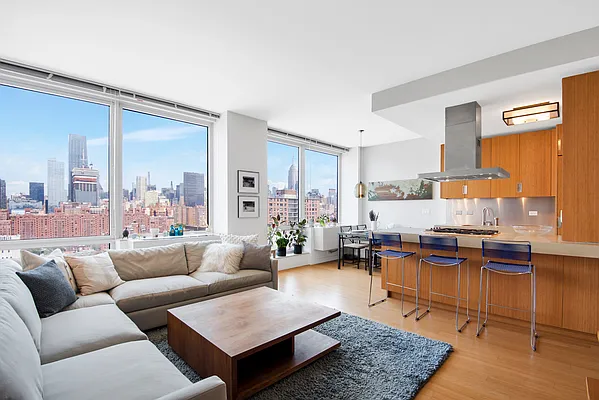 Rented by Compass | media 9