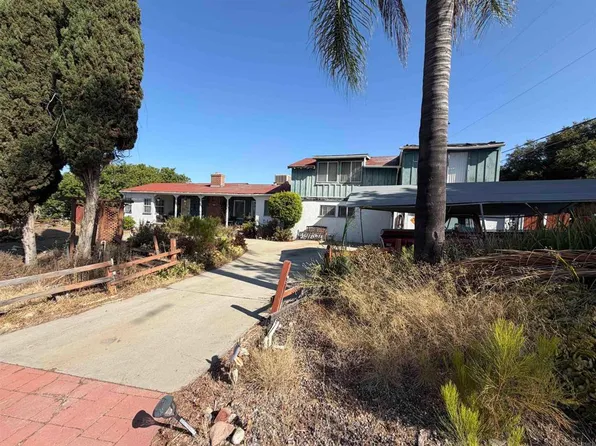400 Silvery Ln, El Cajon, CA 92020