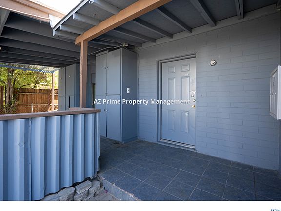 3rd image of 2615 W Augusta Ave #1