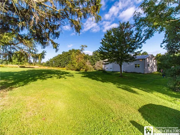 6759 Sherman Westfield Rd, Westfield, NY 14787