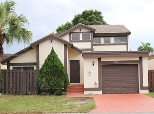 9503 SW 148th Avenue Cir S, Miami, FL 33196