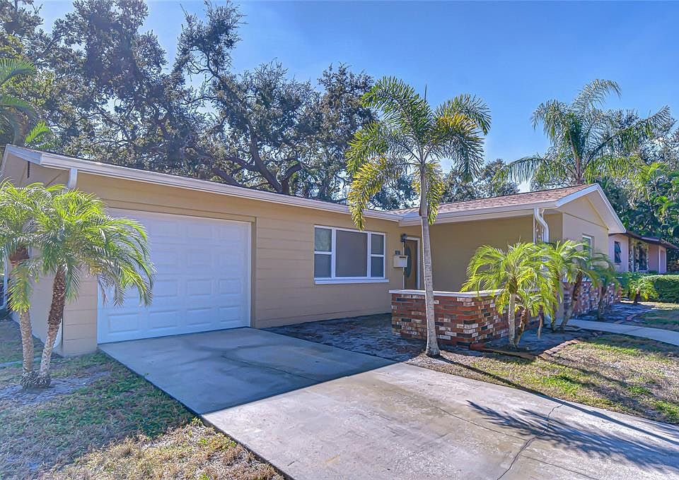 1st image of 1800 52ND AVENUE N