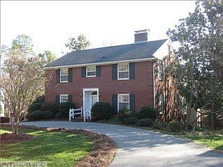 1st image of 941 Englewood Dr