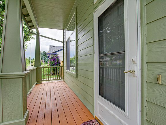 3rd image of 18212 SE 23rd St