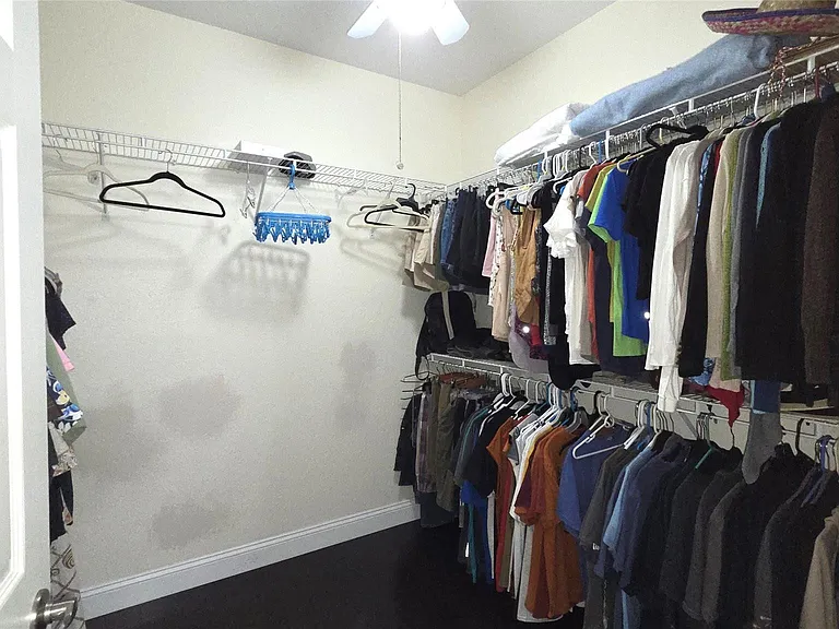 504 W Palm Aire Dr #504 — Photo 18