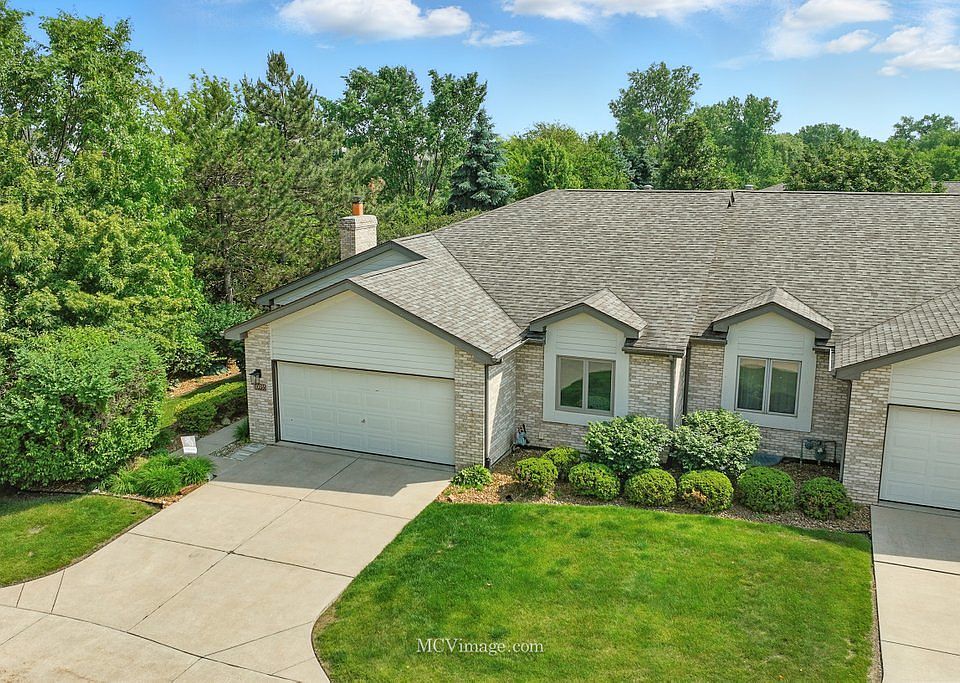 10935 Barbs Way, Orland Park, IL 60467 | Zillow