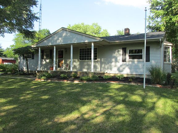 3rd image of 8040 Hebron Ave
