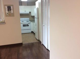 4030 Quadra St #106, Saanich, BC