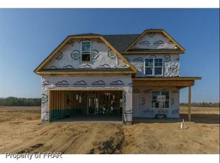 1548 Vandenburg Dr, Fayetteville, NC 28312
