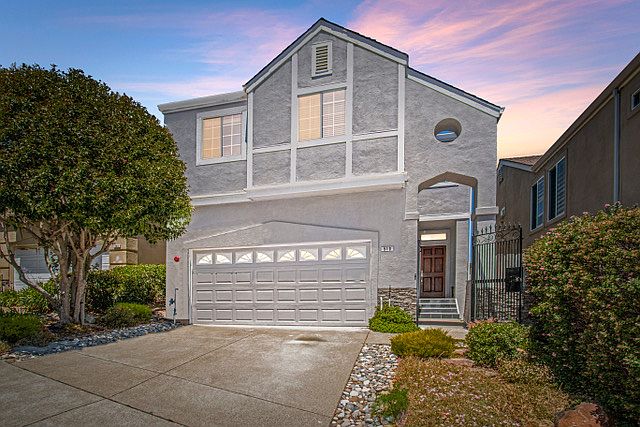 1st image of 510 Alexis Cir